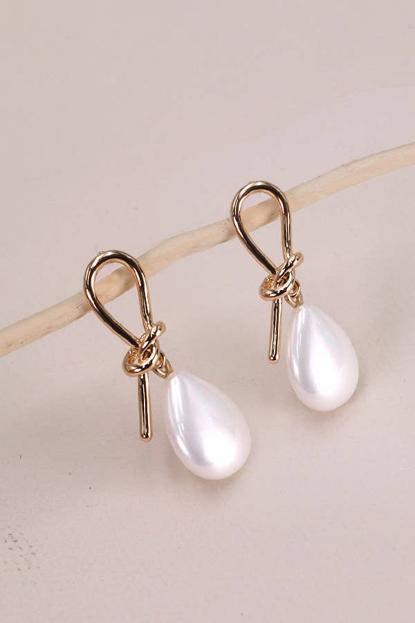 Knot & Gold Earring